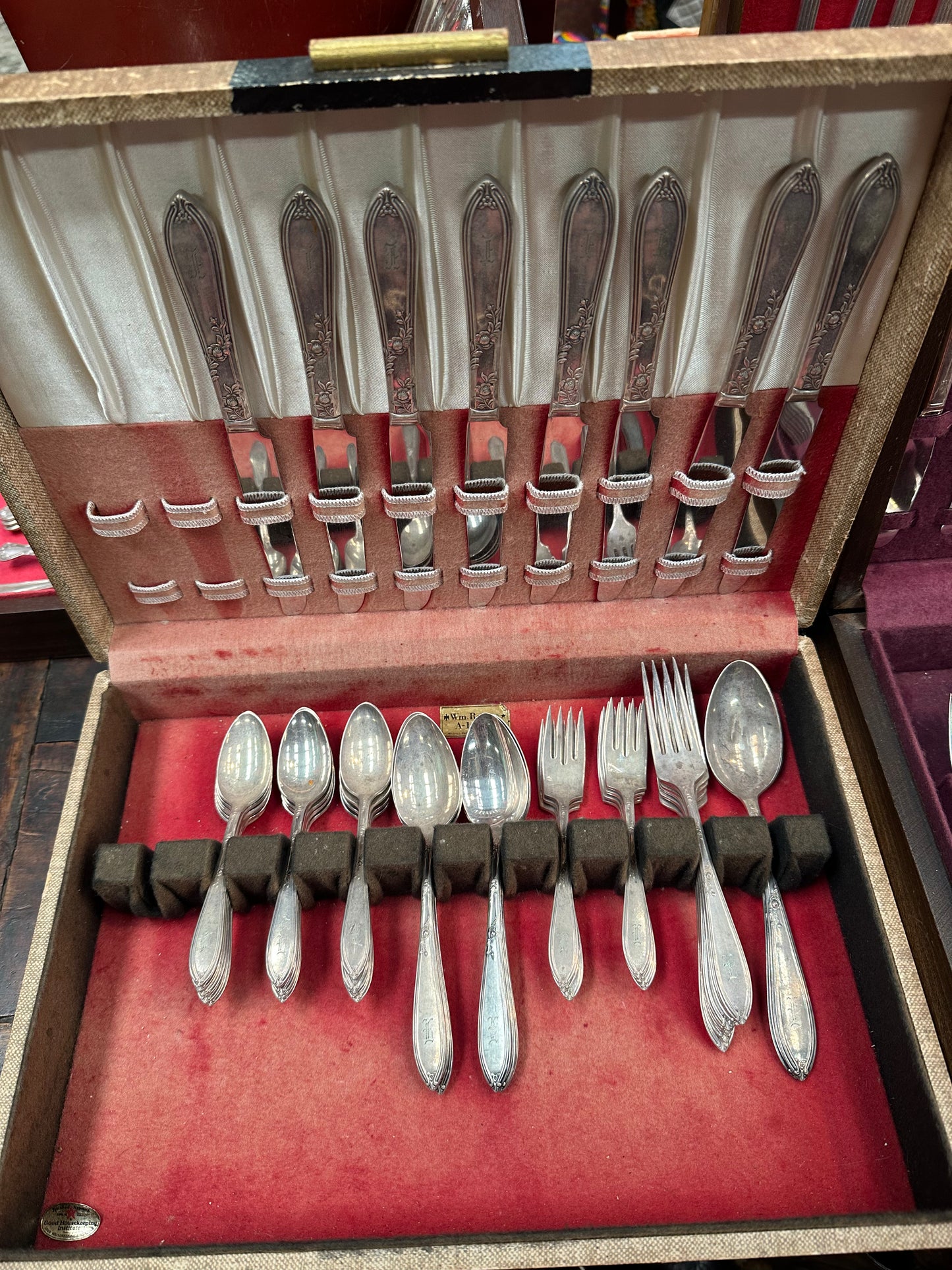 Vintage Wm. Rogers A-1 Plus 48-piece Set