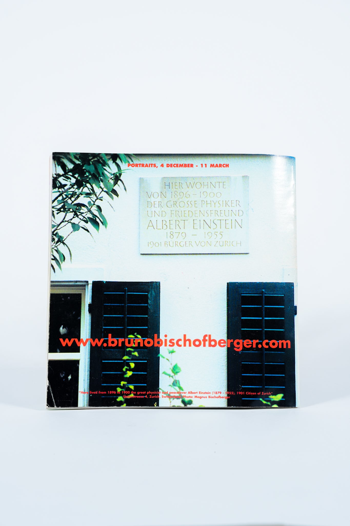 January 2000 Artforum International Magazine