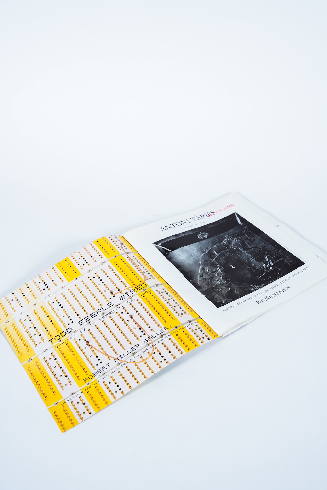 January 2000 Artforum International Magazine