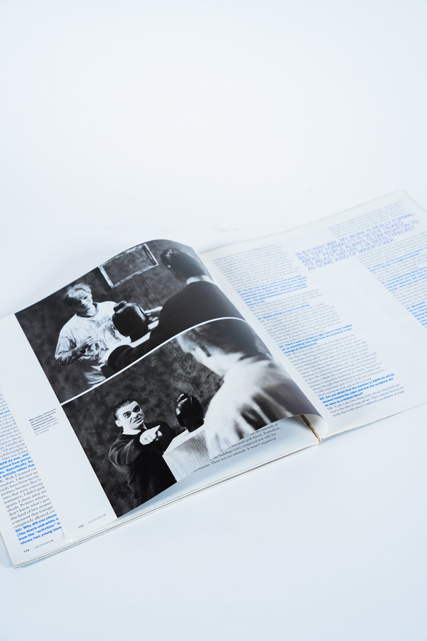 October 2000 Artforum International Magazine