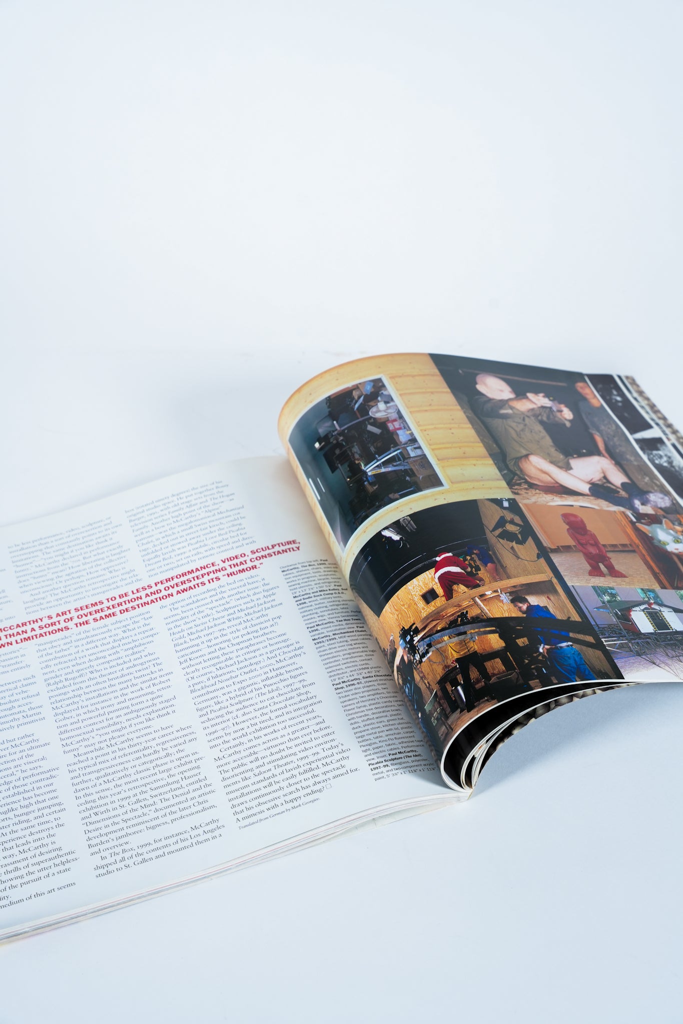 November 2000 Artforum International Magazine