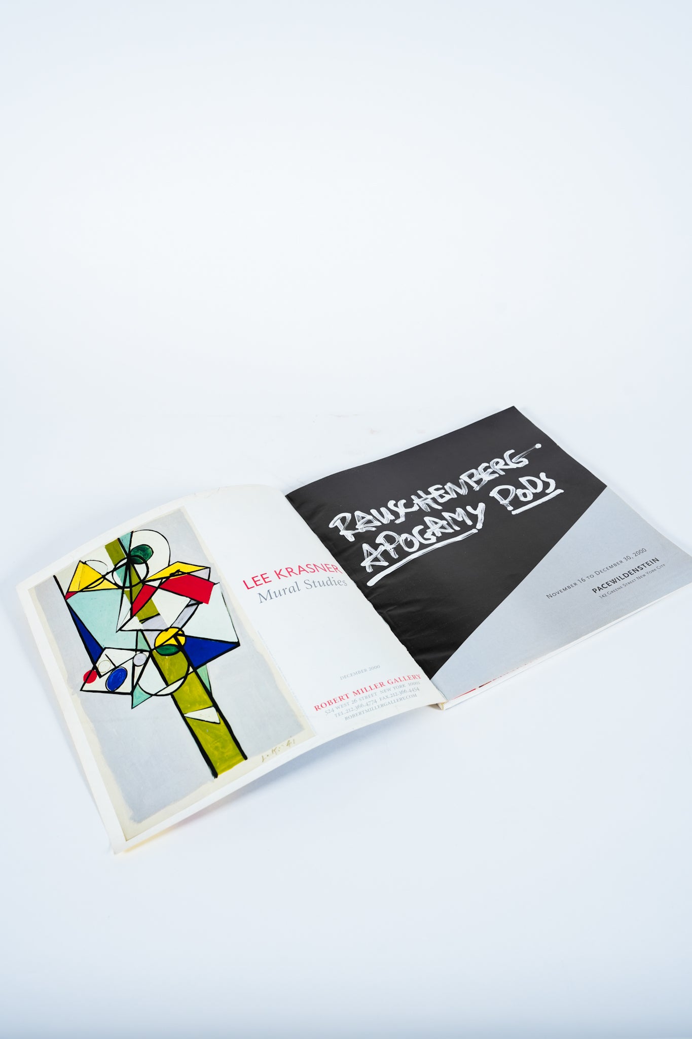 November 2000 Artforum International Magazine