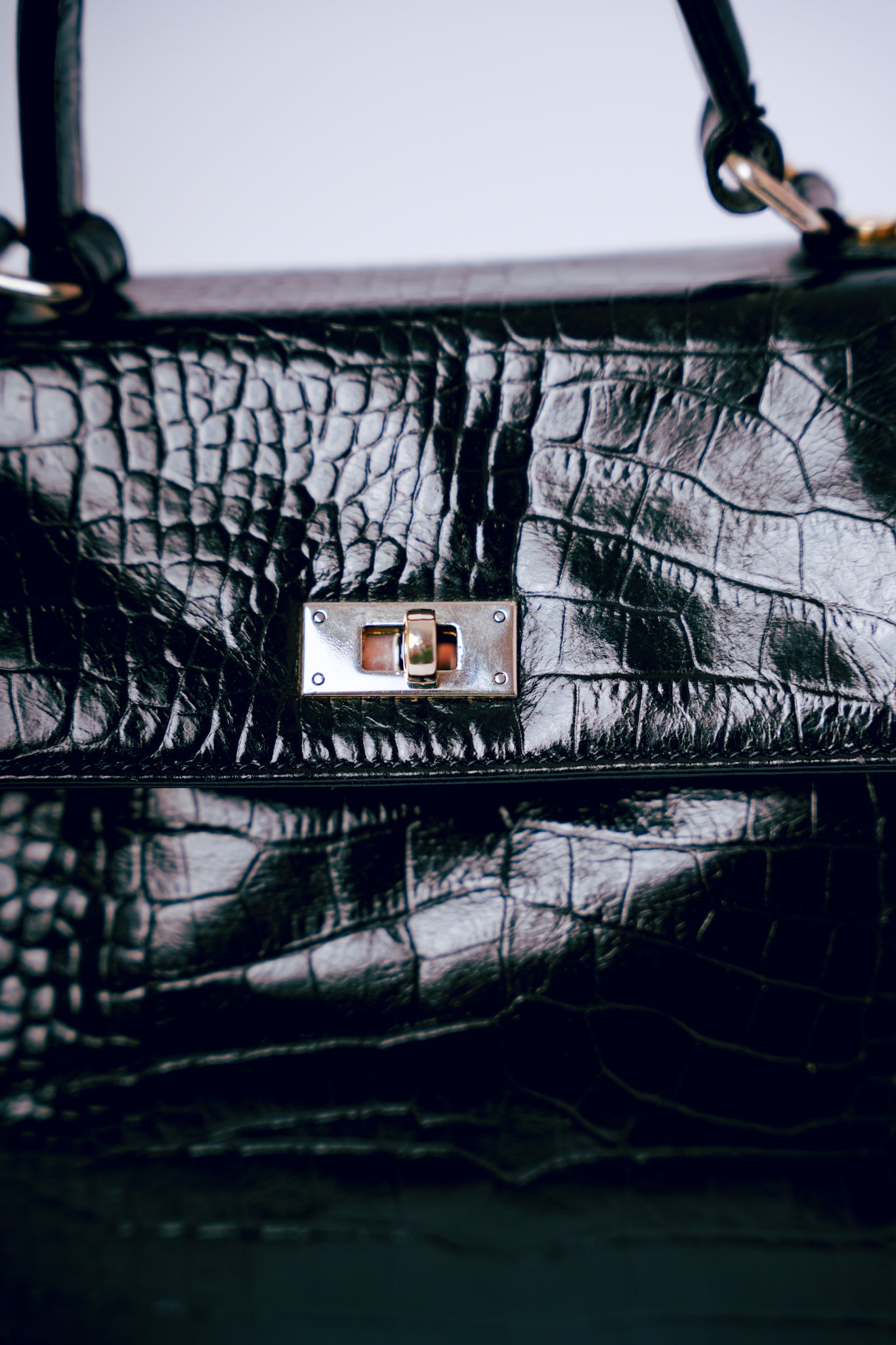 Black with Tightening Straps Crocodile Handbag