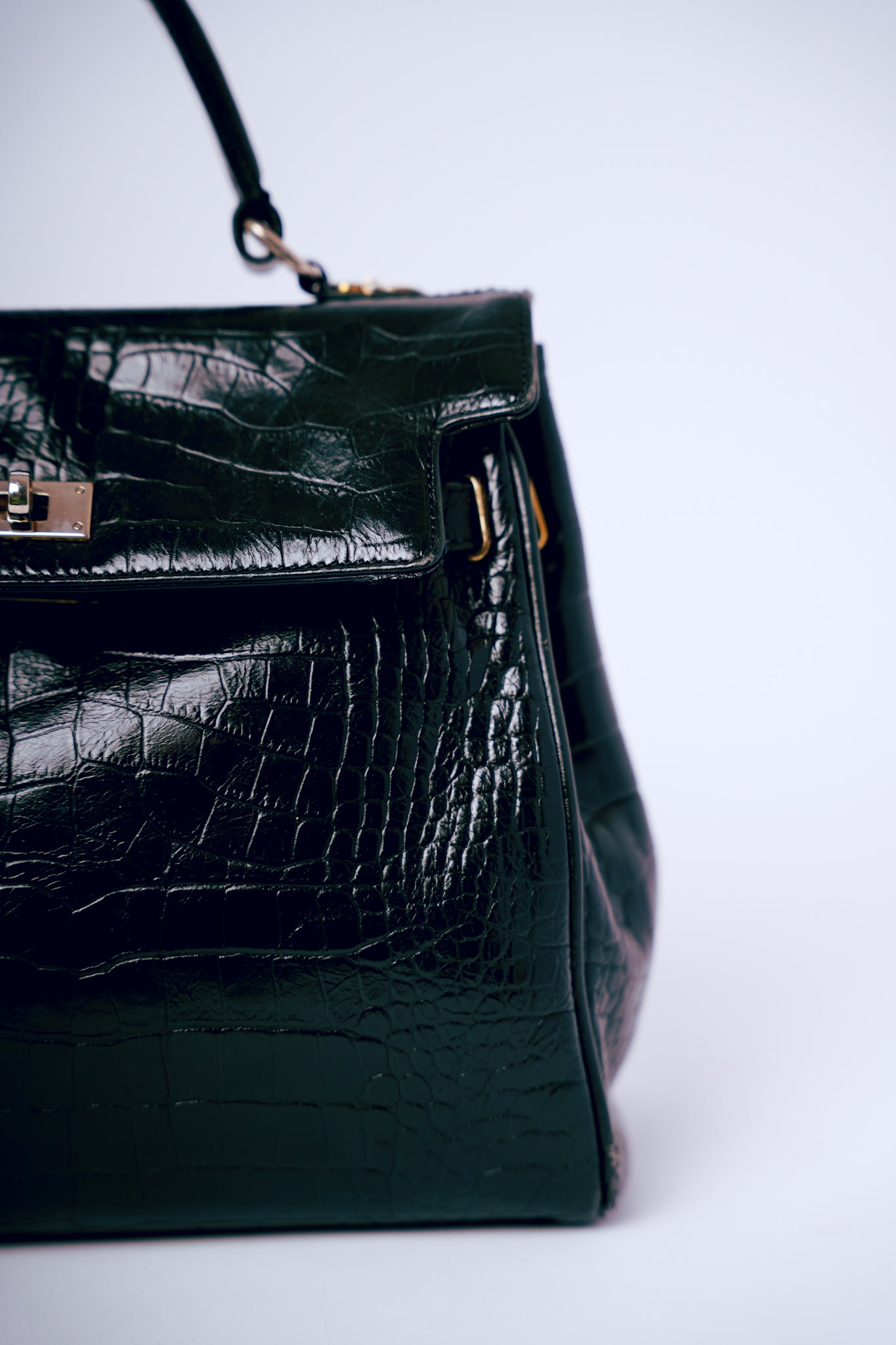 Black with Tightening Straps Crocodile Handbag